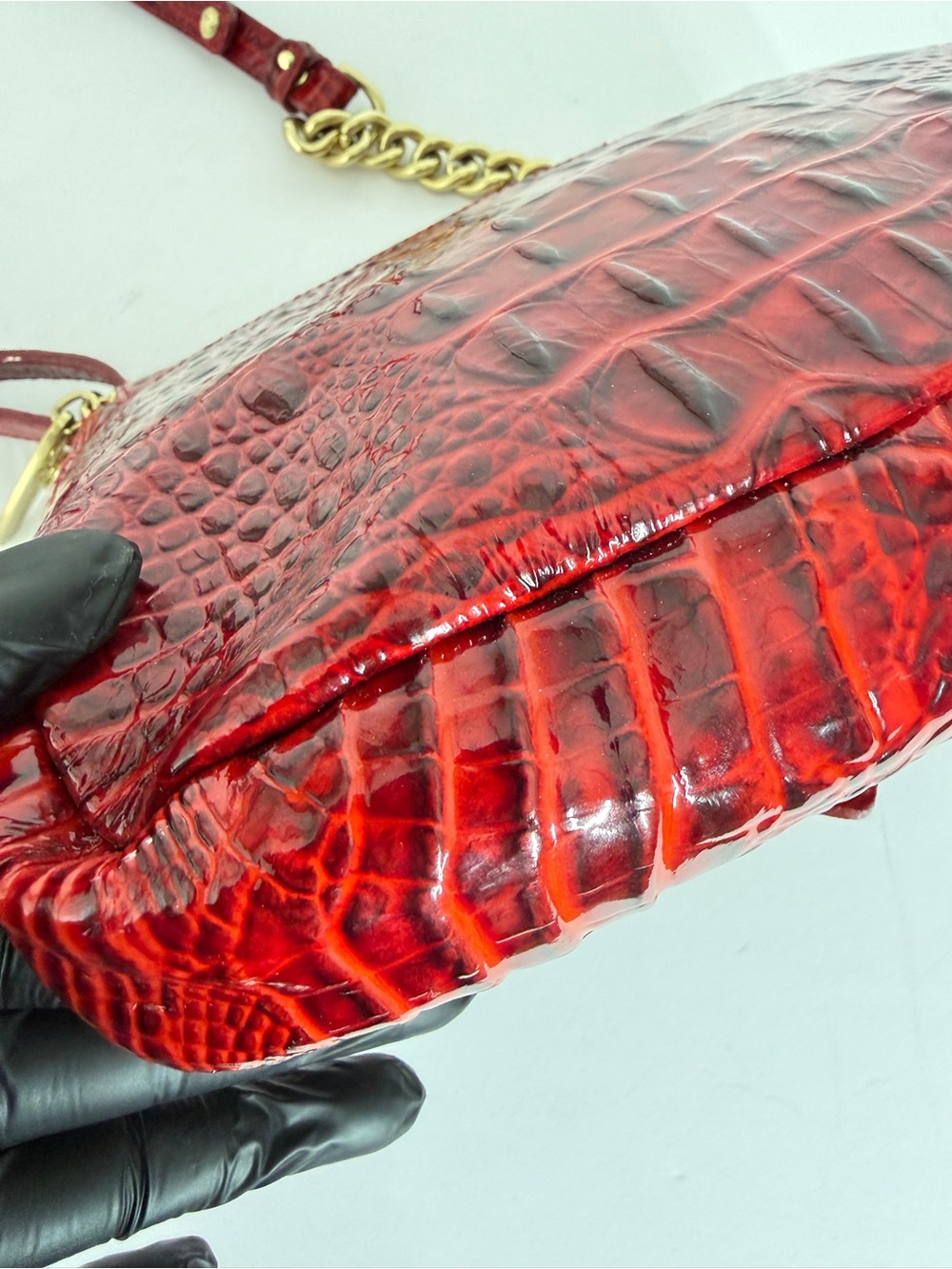 Vtg Brahmin Women's Shoulder Bag Red Croc Embossed Leather Small Gold Chain Lux - Picture 9 of 15